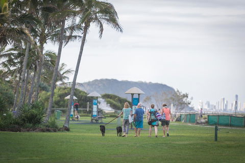 Currumbin Sands On The Beach - Kempsey Accommodation 42