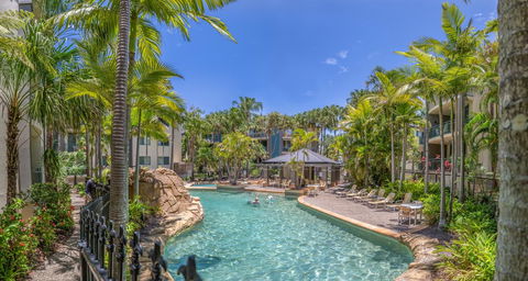 Currumbin Sands On The Beach - Kempsey Accommodation 4