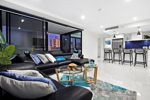 Circle On Cavill, Apartments And Sub Penthouses - We Accommodate - Kempsey Accommodation 41