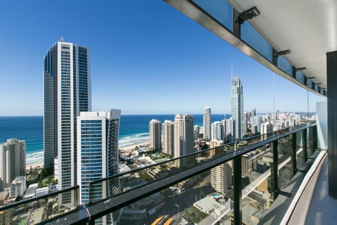 Circle On Cavill, Apartments And Sub Penthouses - We Accommodate - Kempsey Accommodation 26