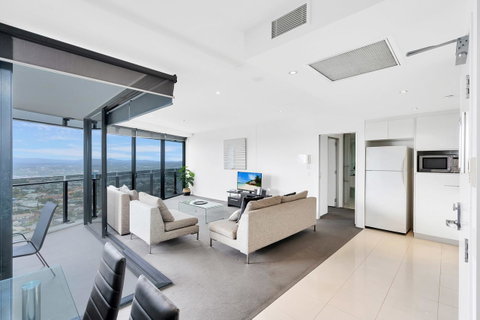 Circle On Cavill, Apartments And Sub Penthouses - We Accommodate - Kempsey Accommodation 14