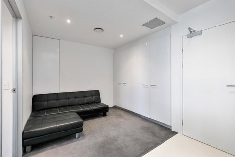 Circle On Cavill, Apartments And Sub Penthouses - We Accommodate - Kempsey Accommodation 27