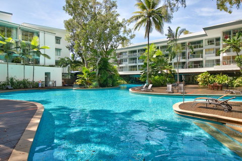 Palm Cove Beach Apartment - Kempsey Accommodation 0