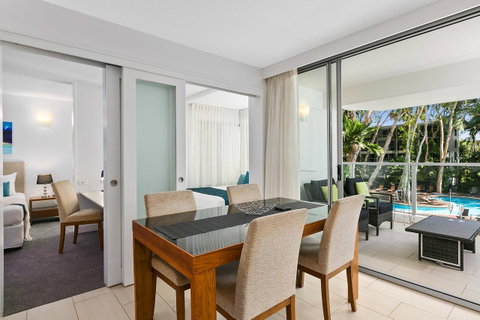 Palm Cove Beach Apartment - Kempsey Accommodation 9