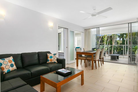 Palm Cove Beach Apartment - Kempsey Accommodation 19