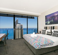 Circle  2 3 4  5 Bedroom SkyHomes  Sub Penthouses by Gold Coast Holidays - Kempsey Accommodation