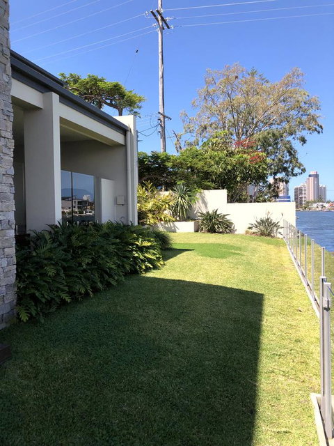 Riverfront Dream - Kempsey Accommodation 34