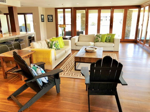 Riverfront Dream - Kempsey Accommodation 8