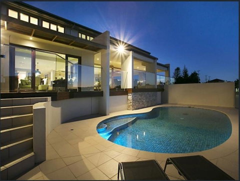 Riverfront Dream - Kempsey Accommodation 4