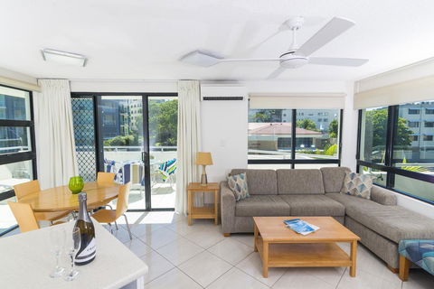 Beach Club Resort Mooloolaba - Kempsey Accommodation 1