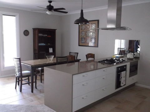 La Casita Banca - Luxury Holiday Home - Kempsey Accommodation 7