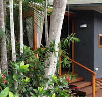 Forest Lodge Little Villa - Kempsey Accommodation