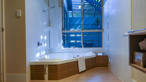 Blue Summit Hideaway - Kempsey Accommodation 27