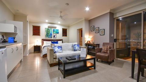 Blue Summit Hideaway - Kempsey Accommodation 19