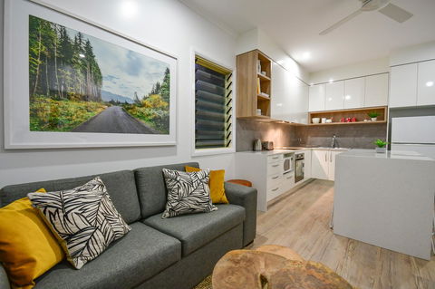 Blue Summit Hideaway - Kempsey Accommodation 5