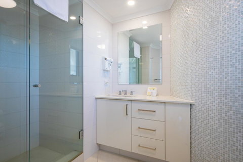 Aegean Resort Apartments - Kempsey Accommodation 12
