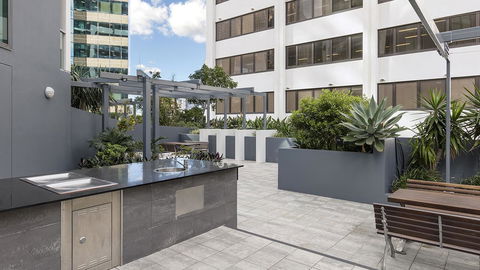 Oaks Brisbane On Felix Suites - Kempsey Accommodation 14