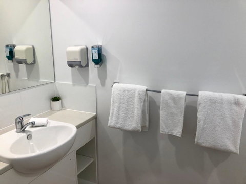 Anchor Motel Noosa - Kempsey Accommodation 24