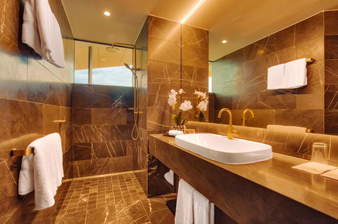 Eatons Hill Hotel - Kempsey Accommodation 11