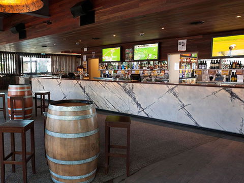 Eatons Hill Hotel - Kempsey Accommodation 38