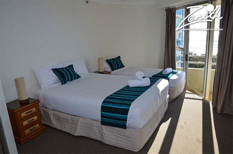 Zenith Ocean Front Apartments - Kempsey Accommodation 4