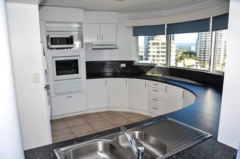 Zenith Ocean Front Apartments - Kempsey Accommodation 10