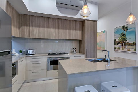 Oceans Edge Holiday Home - Kempsey Accommodation 8