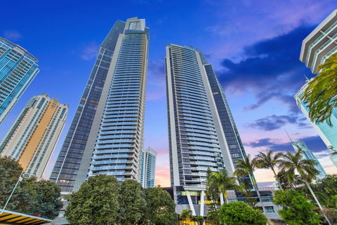 Holiday Holiday Circle On Cavill Apartments - Kempsey Accommodation 35