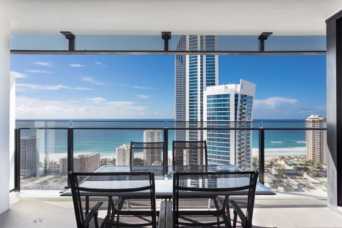 Holiday Holiday Circle On Cavill Apartments - Kempsey Accommodation 13