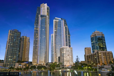 Holiday Holiday Circle On Cavill Apartments - Kempsey Accommodation 0