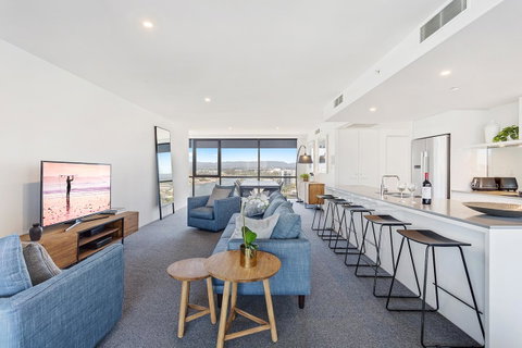Holiday Holiday Circle On Cavill Apartments - Kempsey Accommodation 2