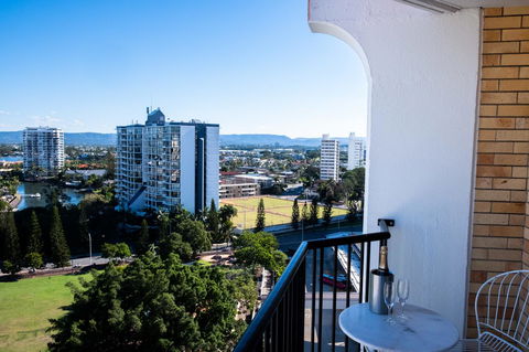 The Island Gold Coast - Kempsey Accommodation 21