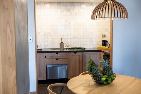The Island Gold Coast - Kempsey Accommodation 4