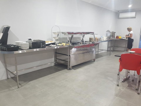 YAL Cairns - A Motel That Makes A Difference - Kempsey Accommodation 11