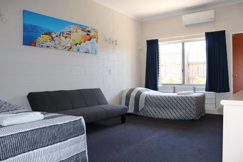 YAL Cairns - A Motel That Makes A Difference - Kempsey Accommodation 13