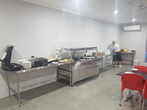 YAL Cairns - A Motel That Makes A Difference - Kempsey Accommodation 15