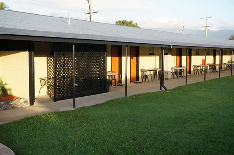 YAL Cairns - A Motel That Makes A Difference - Kempsey Accommodation 38