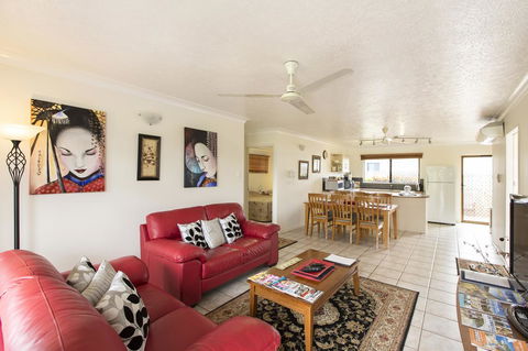 Marcol Place Holiday Apartments - Kempsey Accommodation 16
