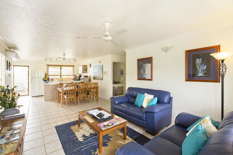 Marcol Place Holiday Apartments - Kempsey Accommodation 1