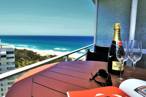 Equinox Resort - Kempsey Accommodation 1