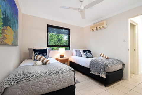 Oasis Apartments On Hamilton Island By HIHA - Kempsey Accommodation 24