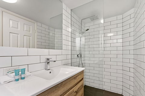 Dockside Apartments Mooloolaba - Kempsey Accommodation 2
