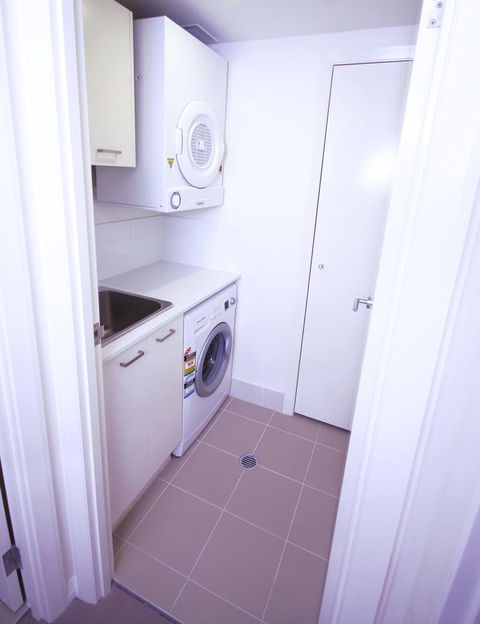 Domain Serviced Apartments - Kempsey Accommodation 4