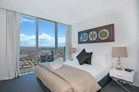 Number 1 H Residences - WiFi, Parking & More By Gold Coast Holidays - Kempsey Accommodation 5