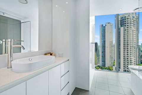 Number 1 H Residences - WiFi, Parking & More By Gold Coast Holidays - Kempsey Accommodation 29