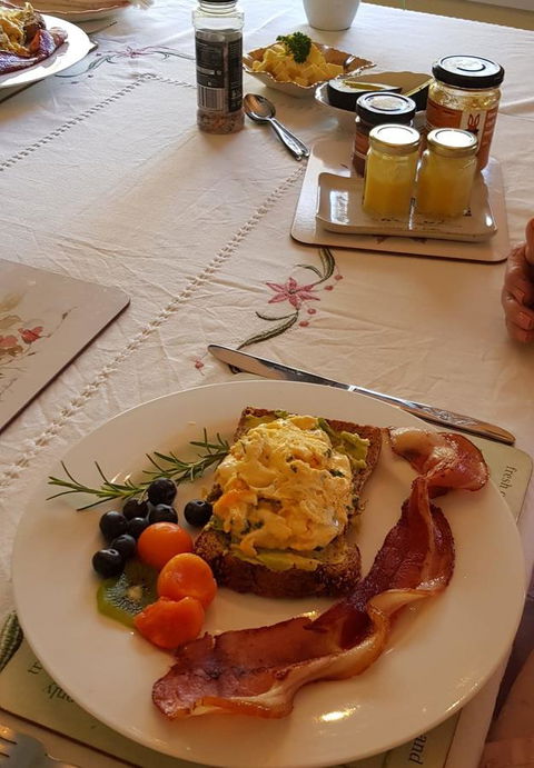 Manitzky Magic -B&B Home With Heart - Kempsey Accommodation 12