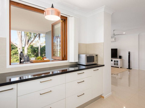 Briz Stays - Whites Road - Kempsey Accommodation 9
