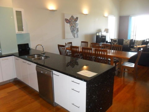 Pandanus Mooloolaba - Kempsey Accommodation 2