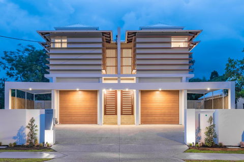 Noosa Villas - Kempsey Accommodation 0