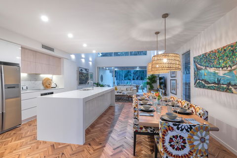 Noosa Villas - Kempsey Accommodation 17